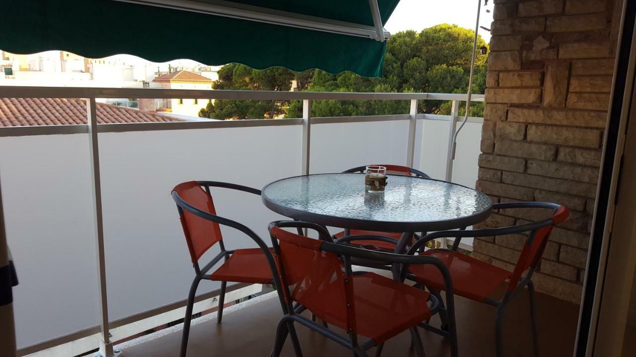 Apartamento Vacacional Салоу Екстер'єр фото